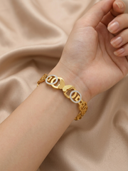 Elegant Butterfly Link Gold Bracelet