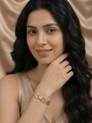Elegant Butterfly Link Gold Bracelet